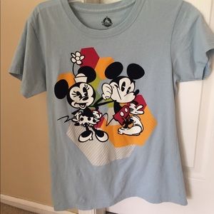 Mickey and minnie disney store t shirt large